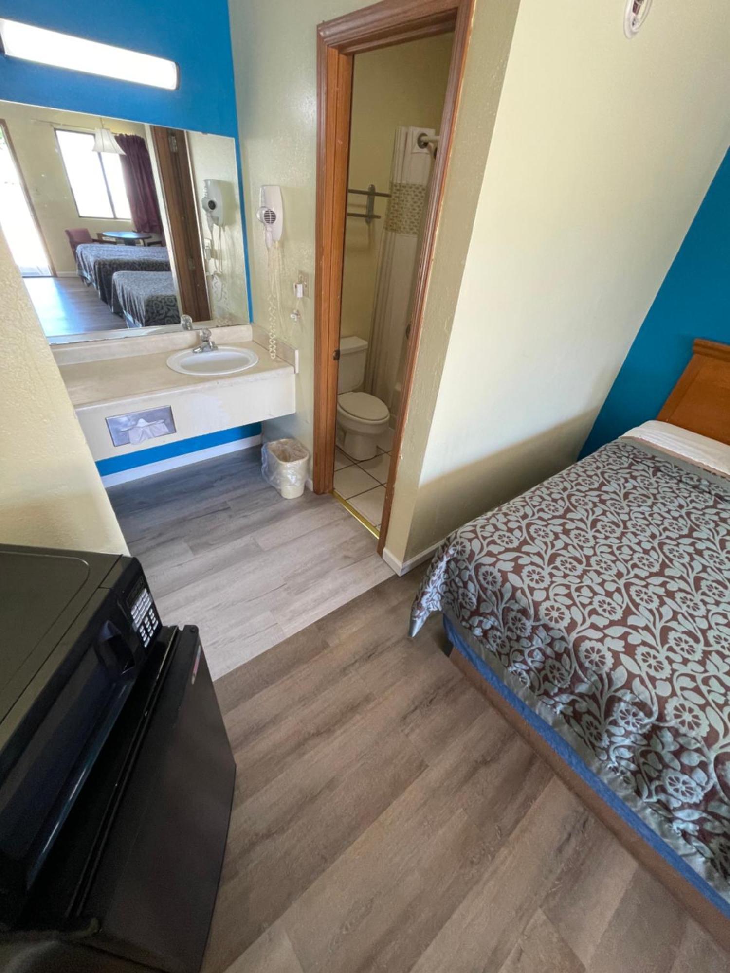Executive Inn Маунтин-Хом Экстерьер фото